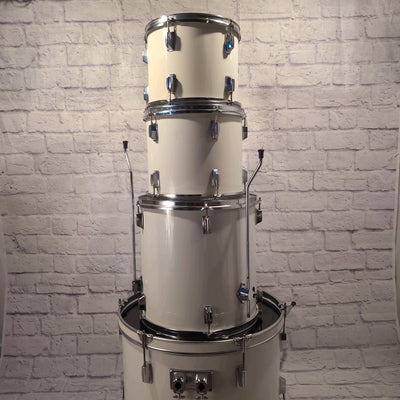CB Percussion Max 4pc White Drum Kit 22" / 16" / 13" / 12"