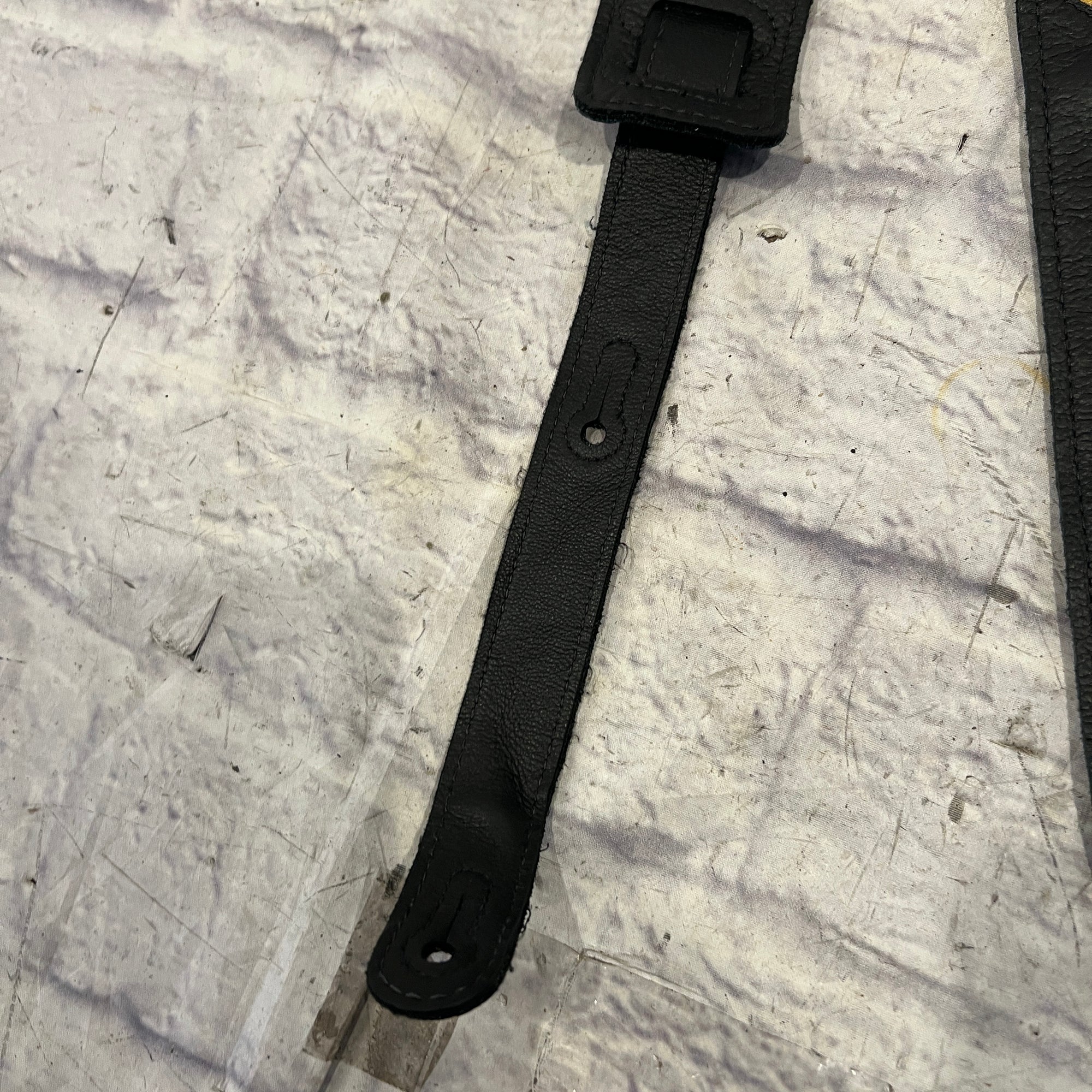 Gretsch Leather F-Hole Guitar Strap