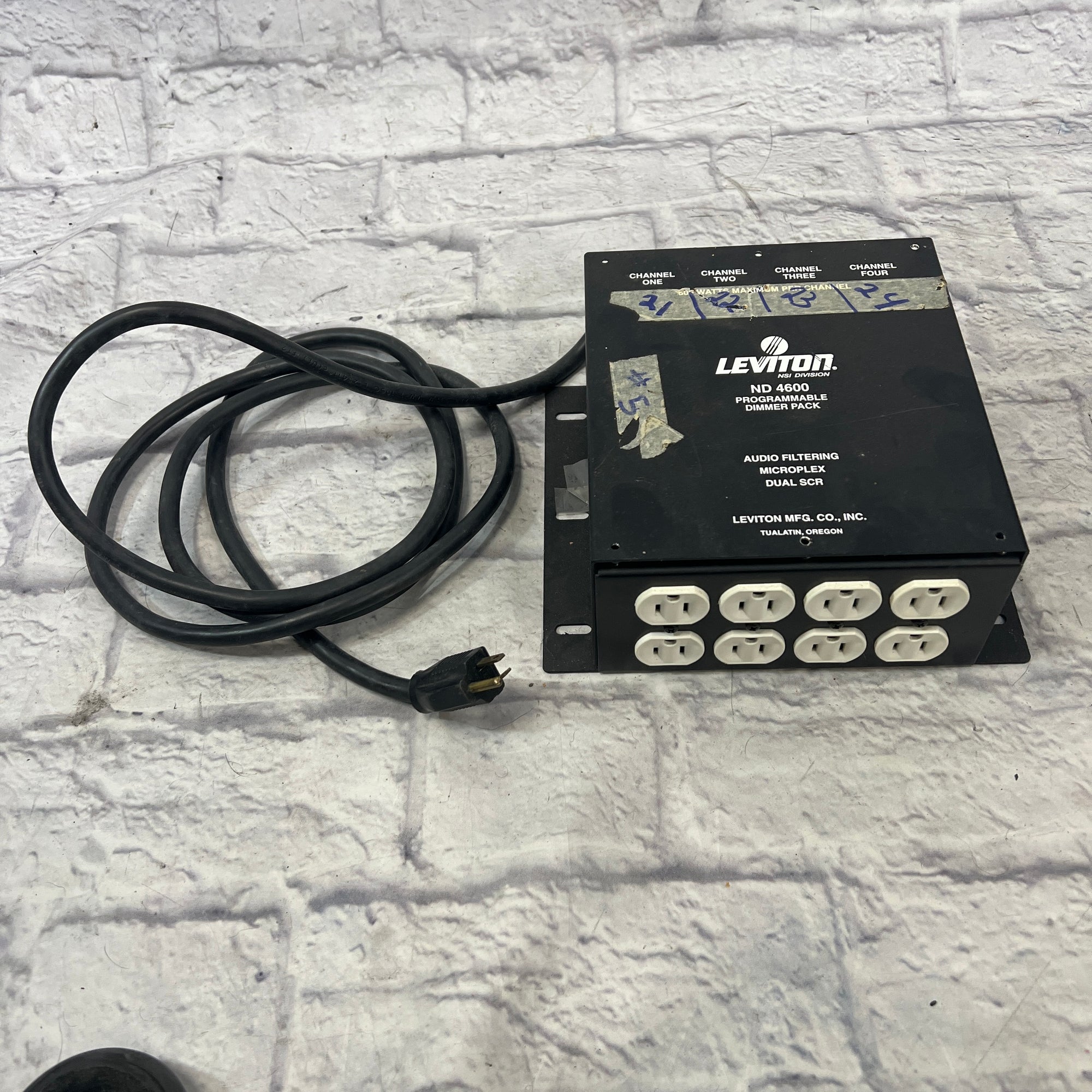 Leviton ND 4600 Dimmer Pack