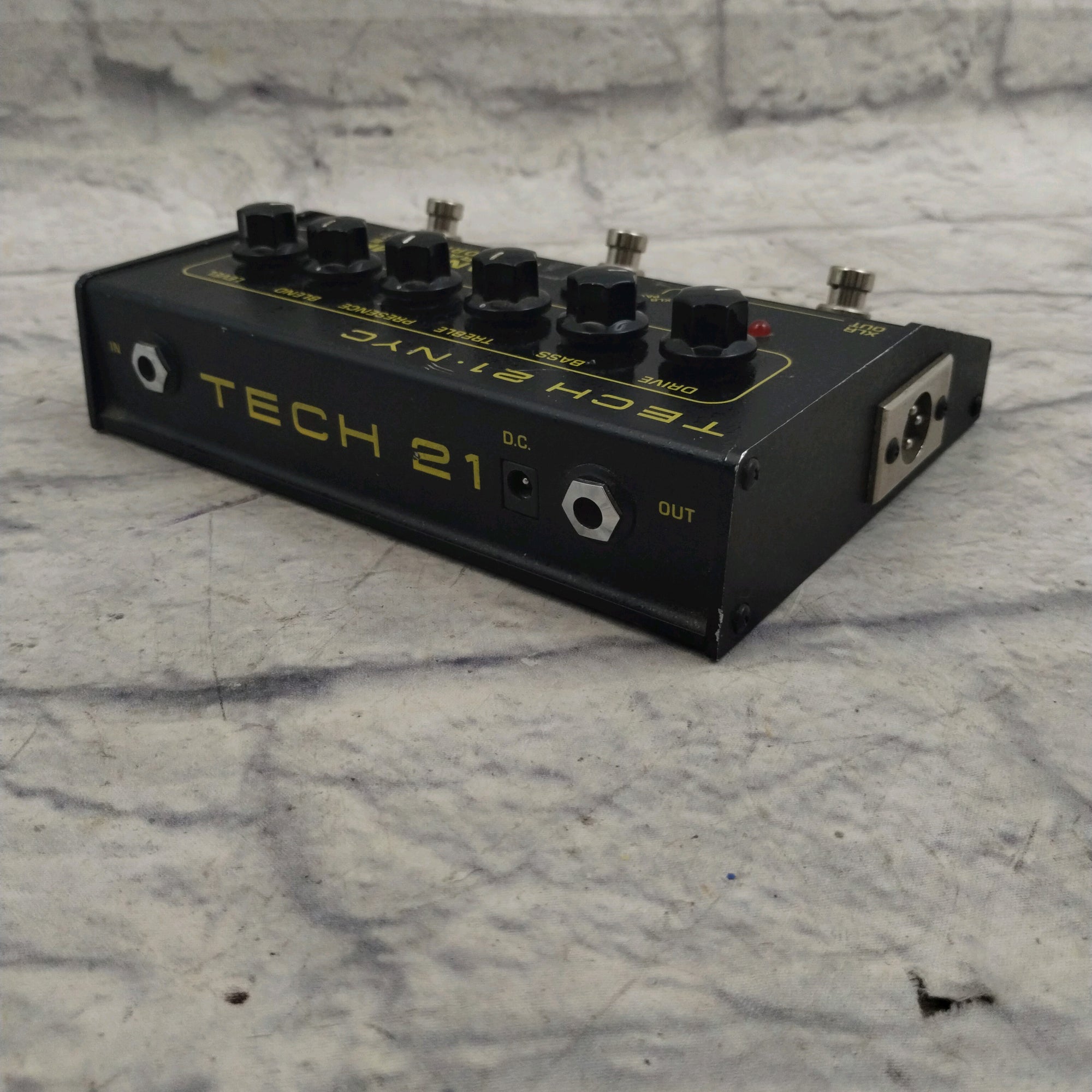 Tech  21 NYC Programmable Bass Driver DI