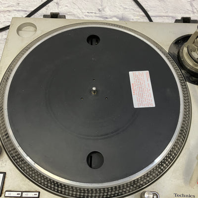 Technics Quartz SL-1200 Mk. 2 DJ Turntable