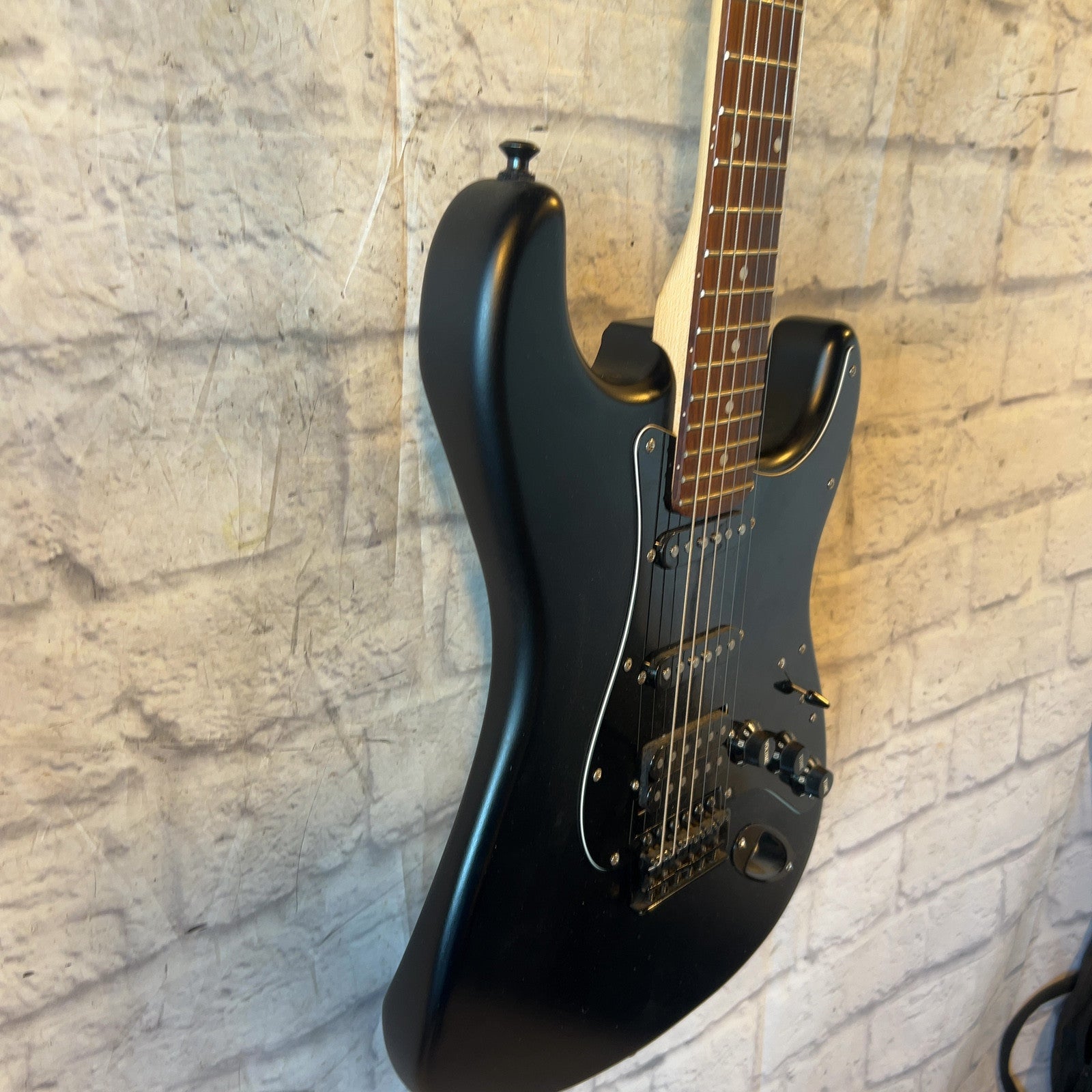 Squier 20th Anniversary Strat Matte Black Finish