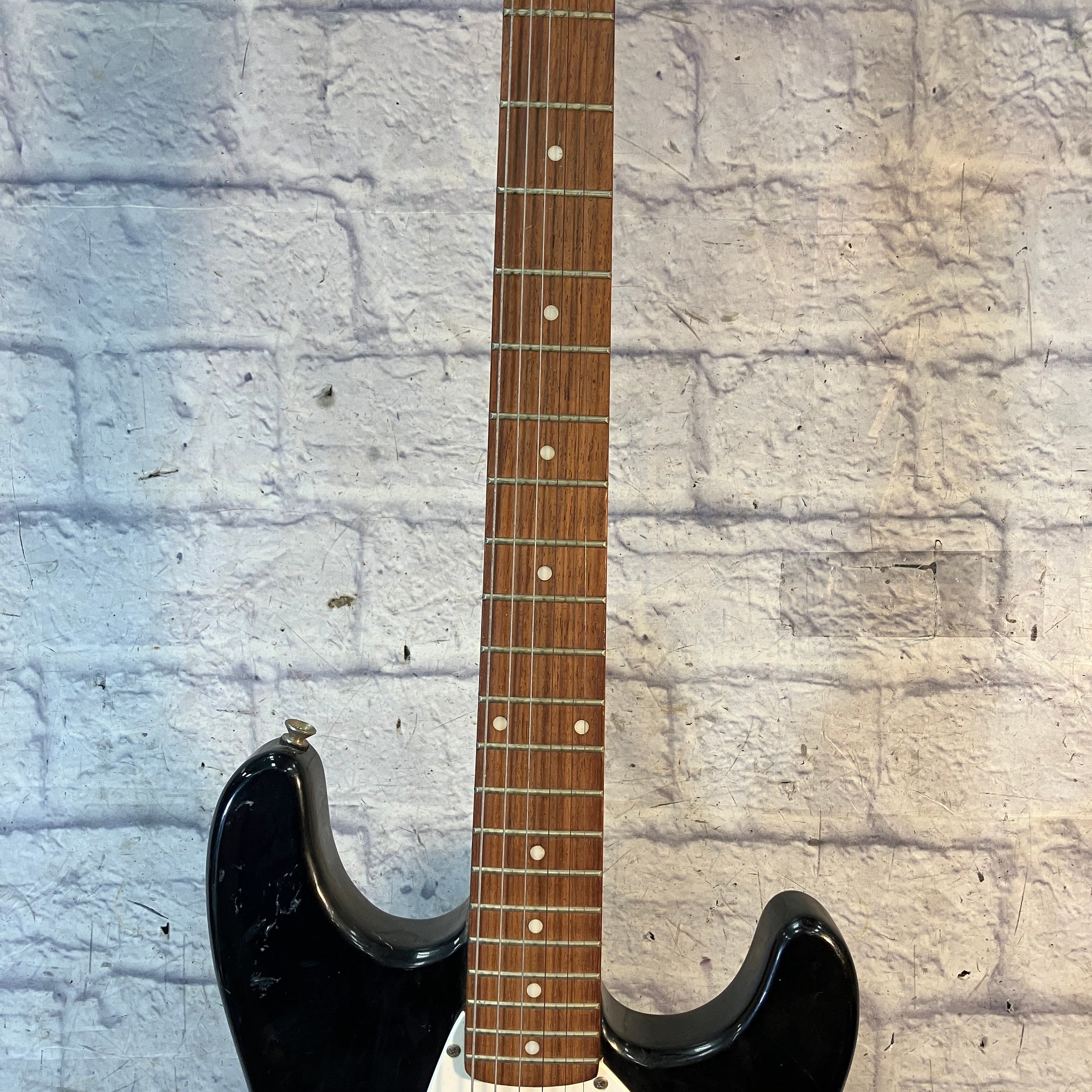 First Act ME301 Black  Electric Guitar
