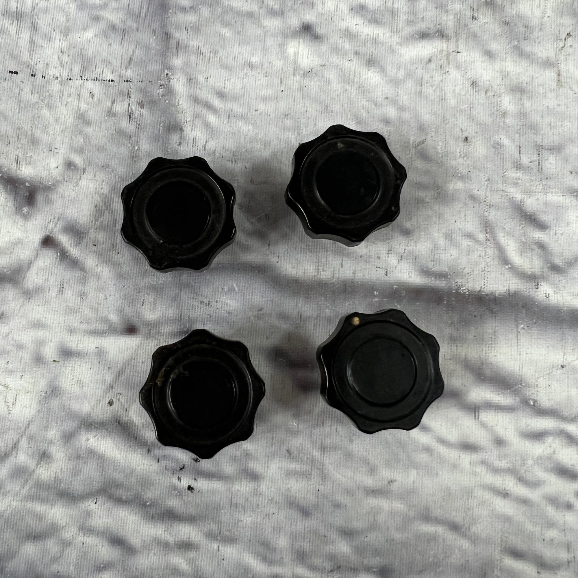 Vintage 4x Knobs