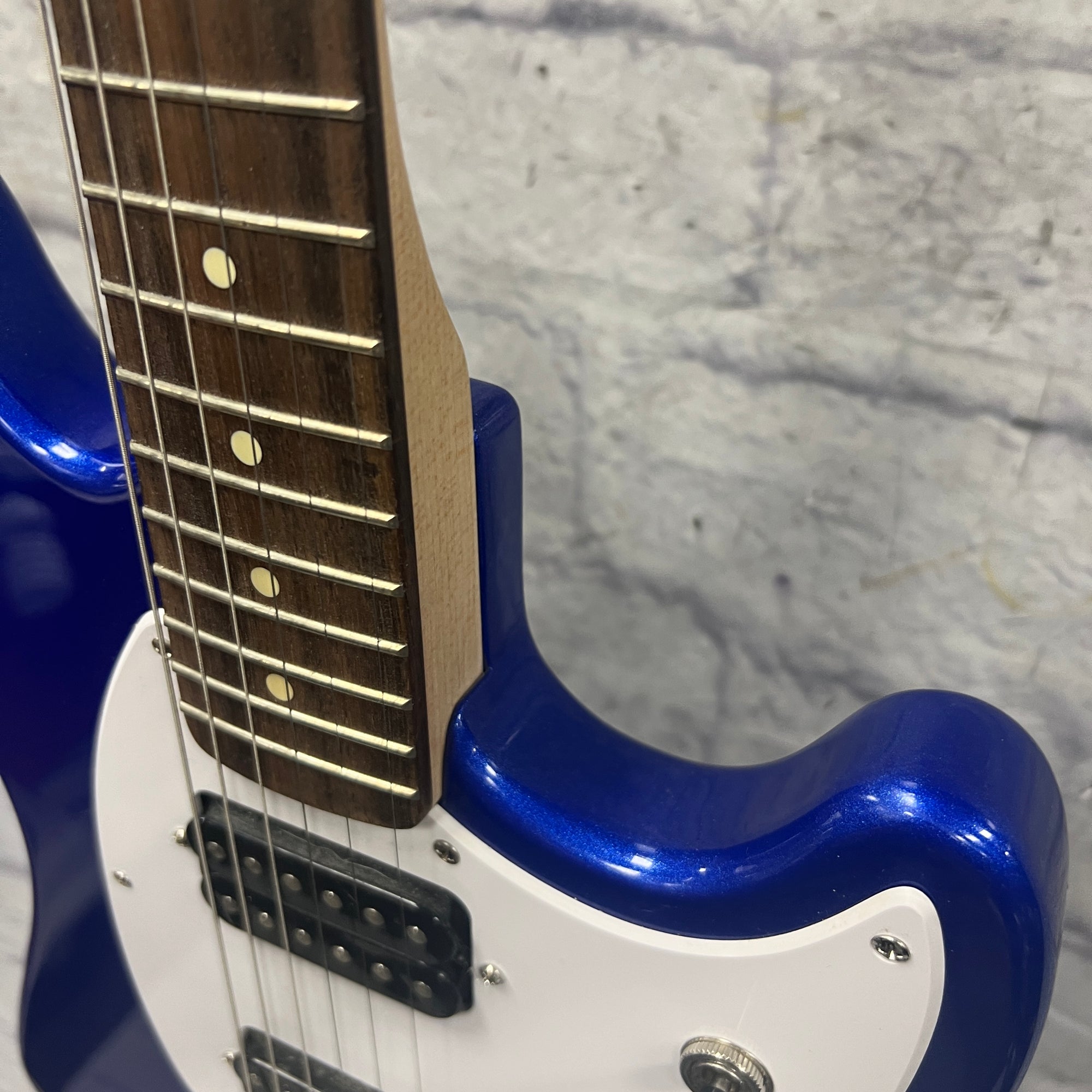 Squier Bullet Mustang HH Electric Guitar