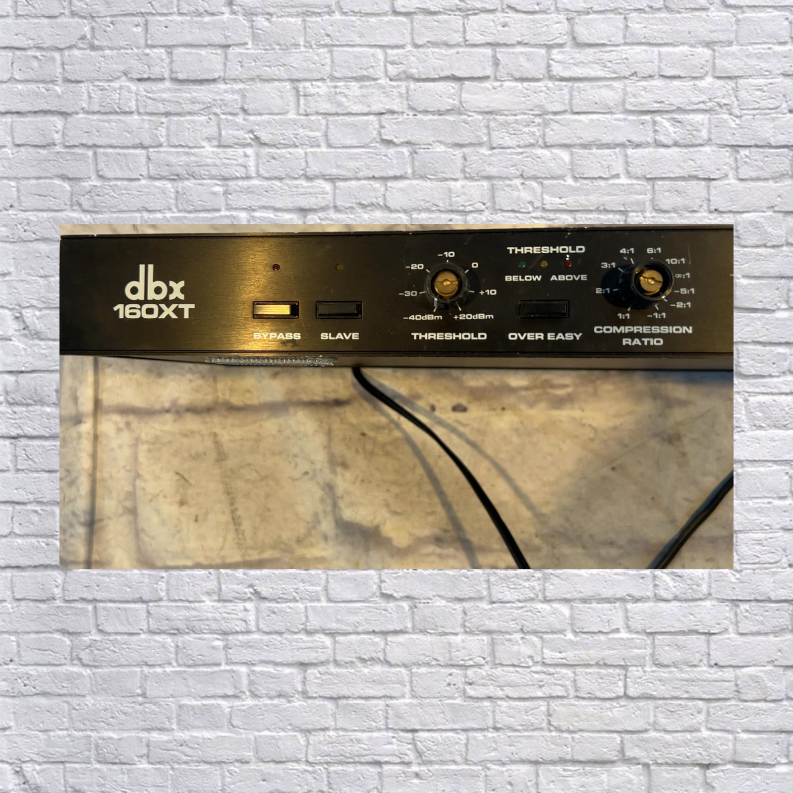 DBX 160XT Compressor Limiter