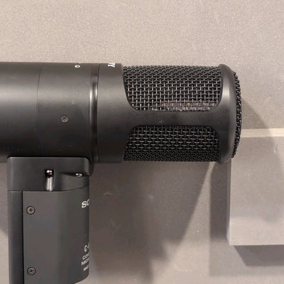 Sony C-800G Large-Diaphragm Tube Condenser Microphone