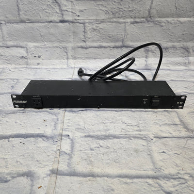 Furman M-8X 2 Power Conditioner