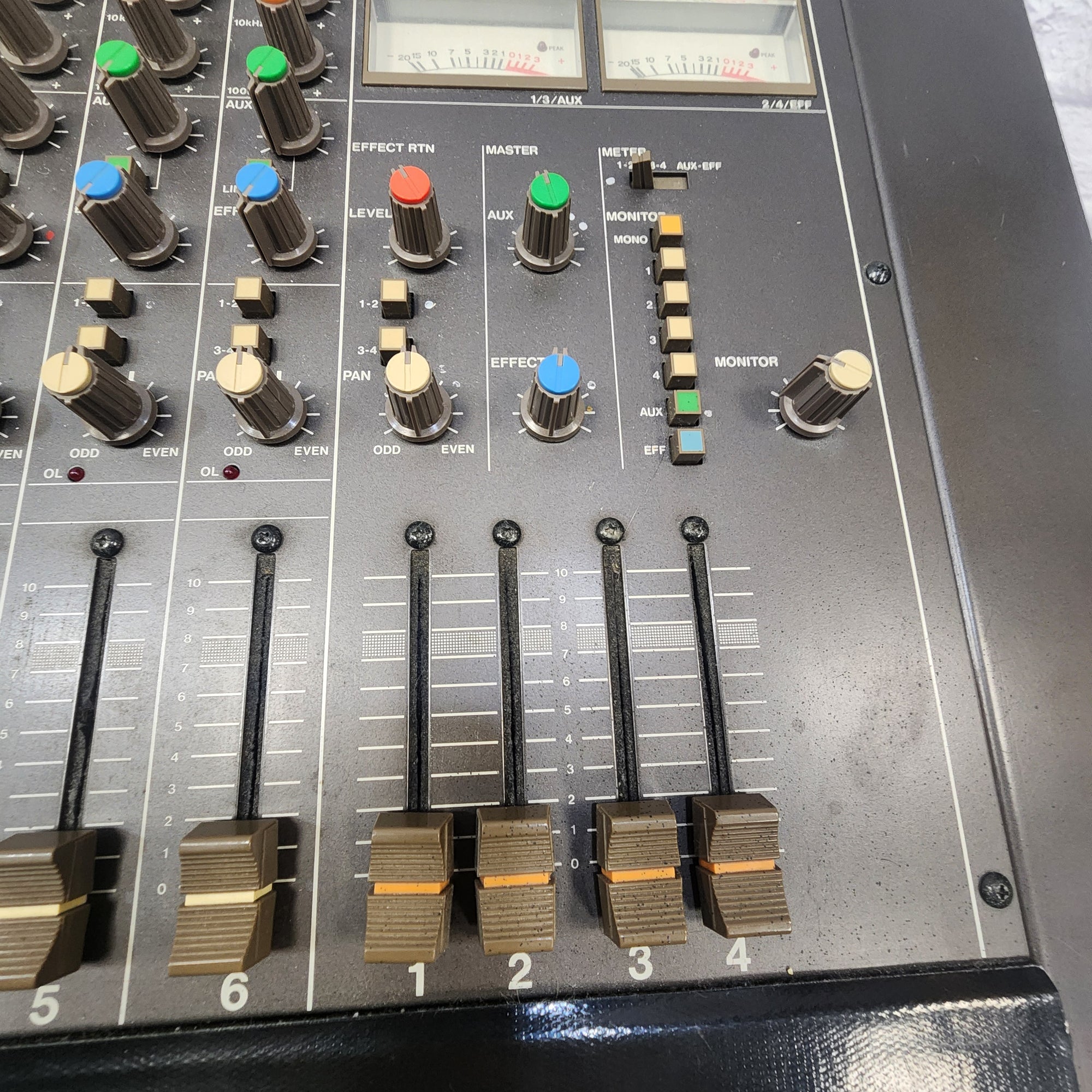 Tascam Vintage 106 Analog Mixer - Evolution Music