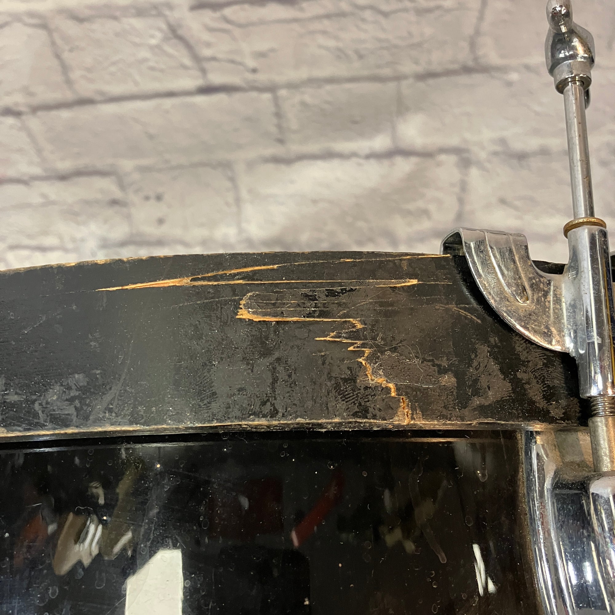 Ludwig Rocker Series Black 22 x 13 Inch Bass Drum