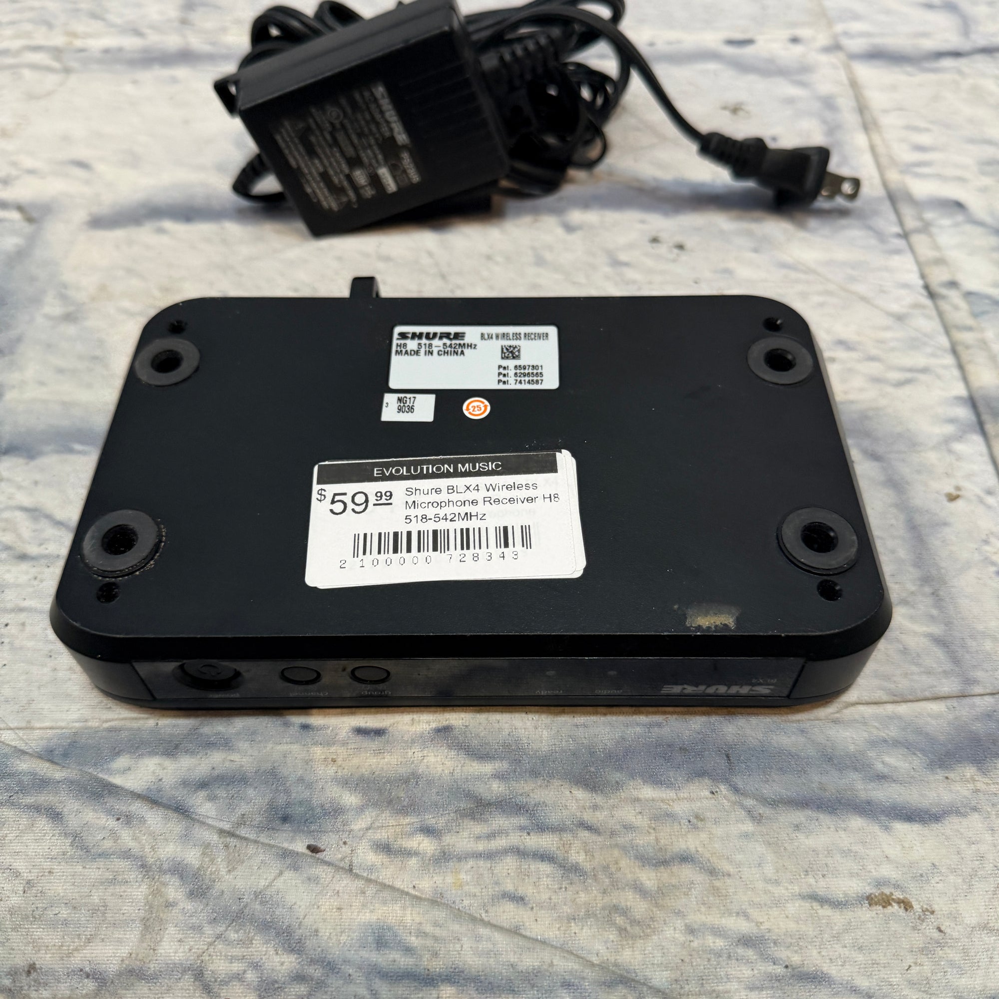 Shure BLX4 Wireless Microphone Receiver H8 518-542MHz