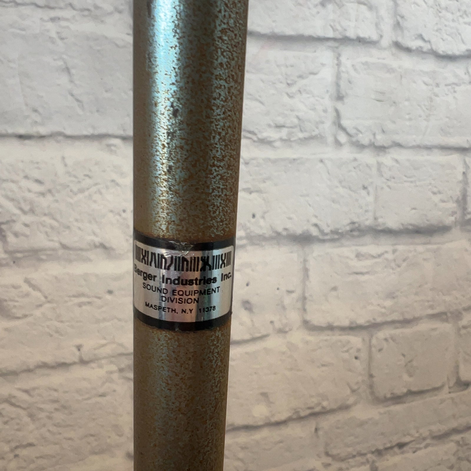 Berger Industries Vintage Straight Microphone Stand