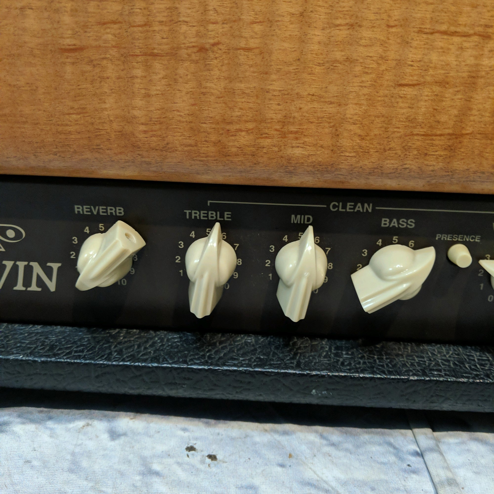 Carvin Legacy VL100 Steve Vai Amp Head