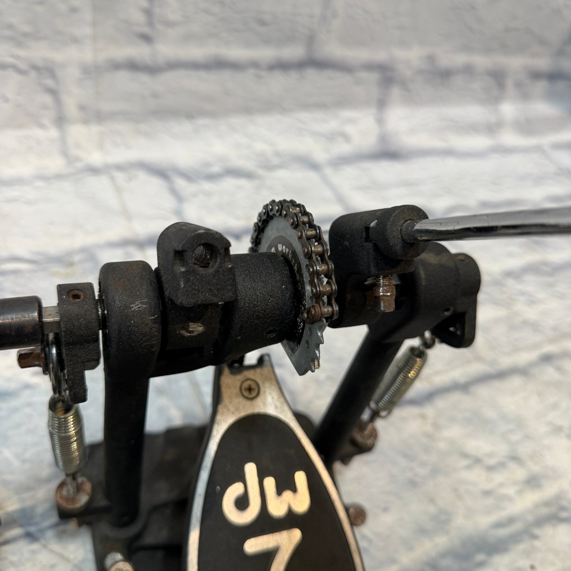 DW 7000 Double Bass Kick Drum Pedal - Missing Pieces