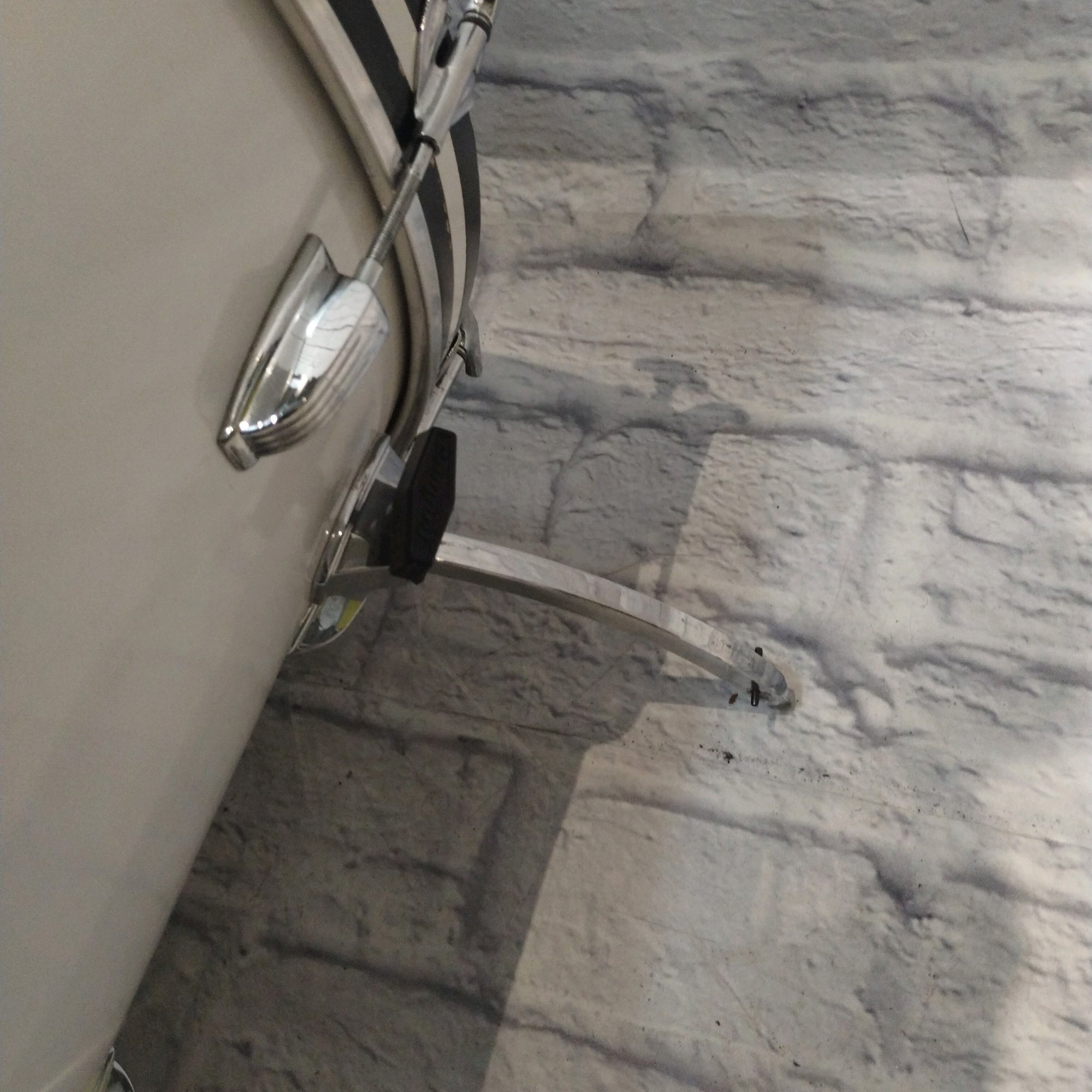 70's Ludwig 22x15 White Bass Drum