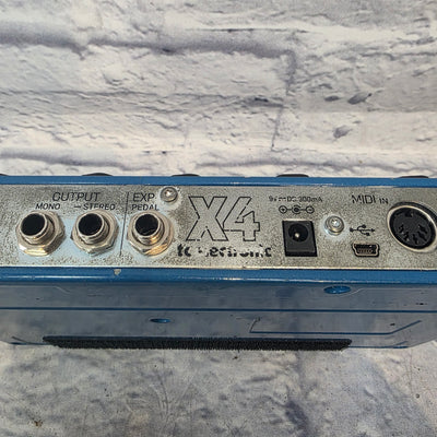 TC Electronic Flashback X4 Looper and Delay Pedal
