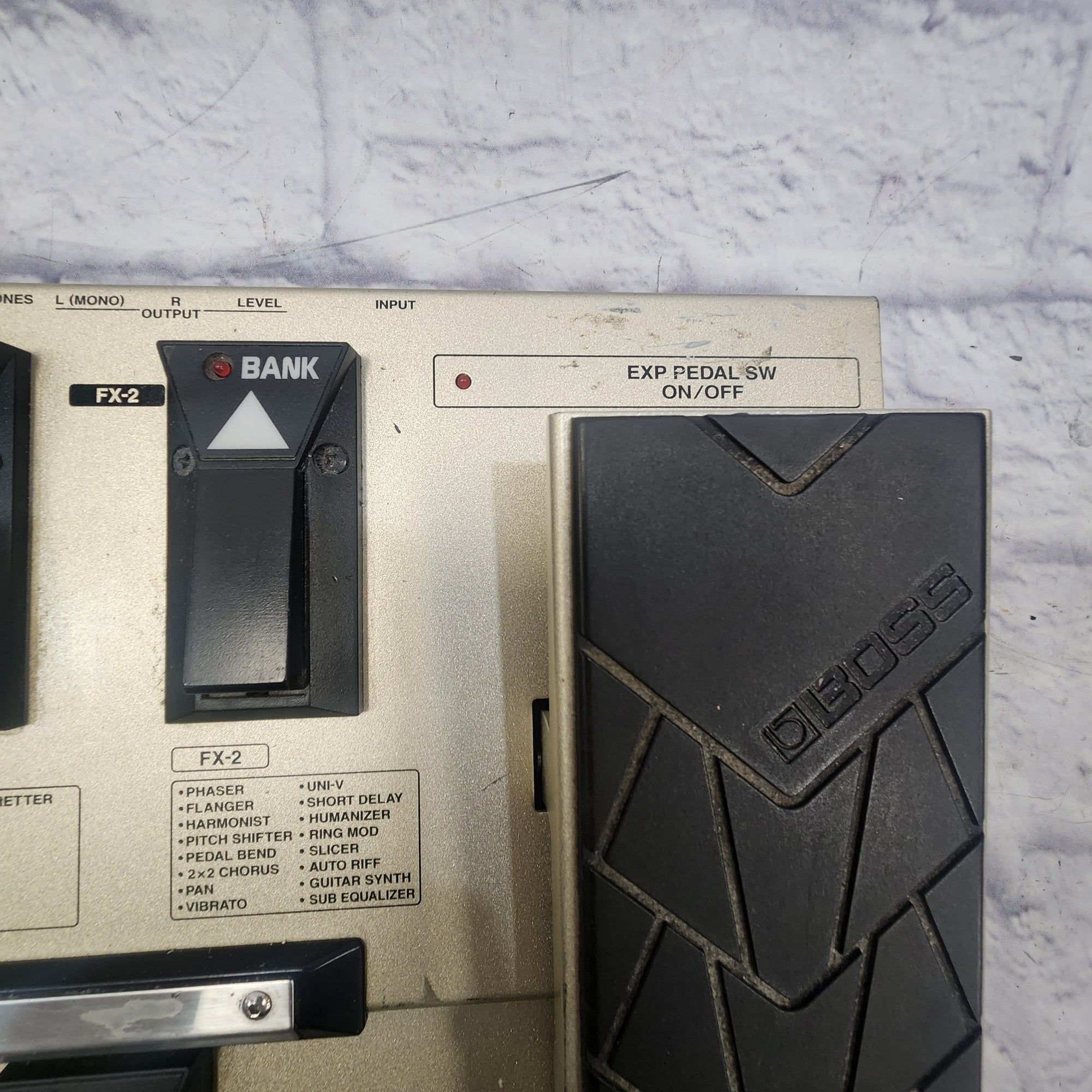 Boss GT-6 Multieffects Pedal with Powe
