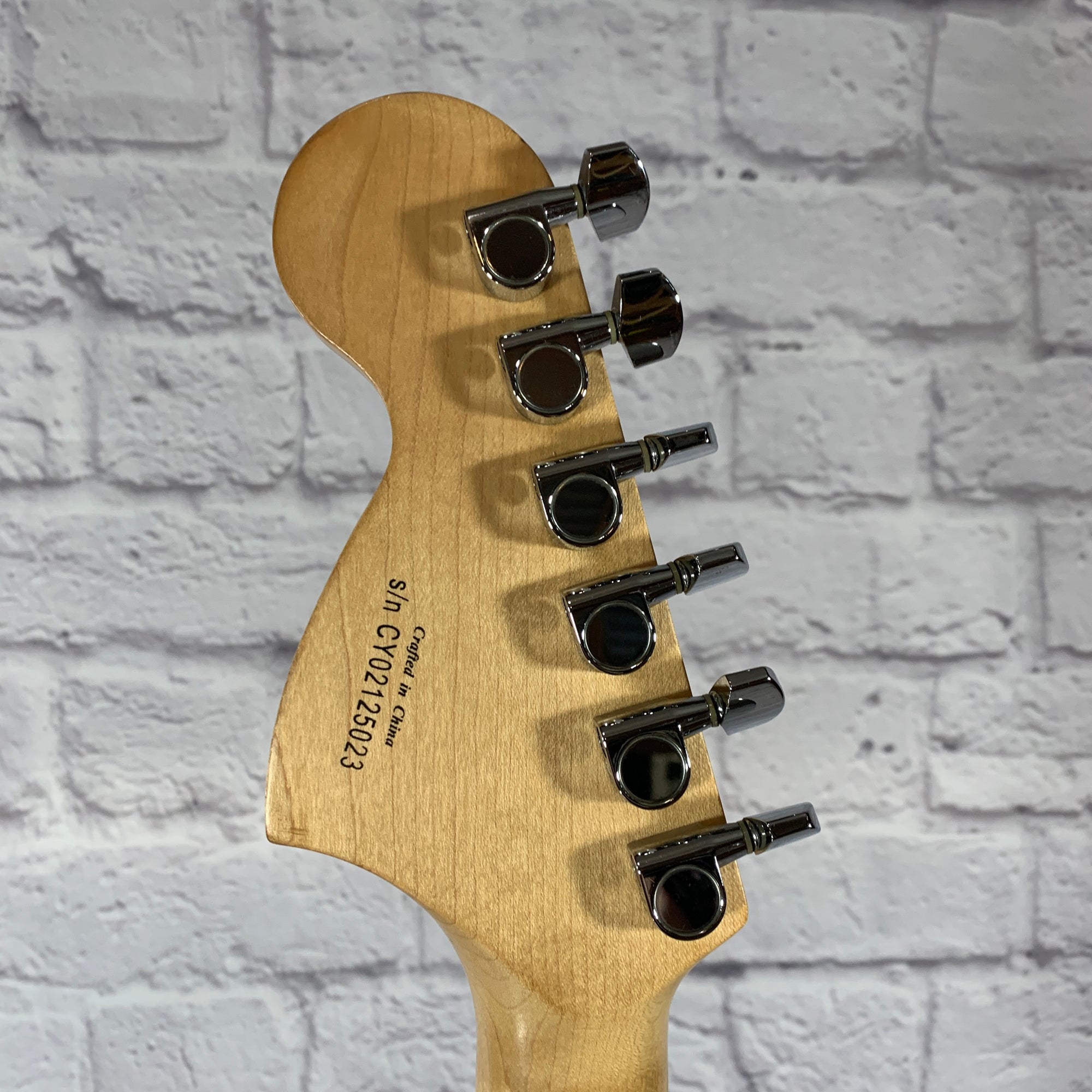 Squier Affinity Gold Sparkle Strat Electric Guitar