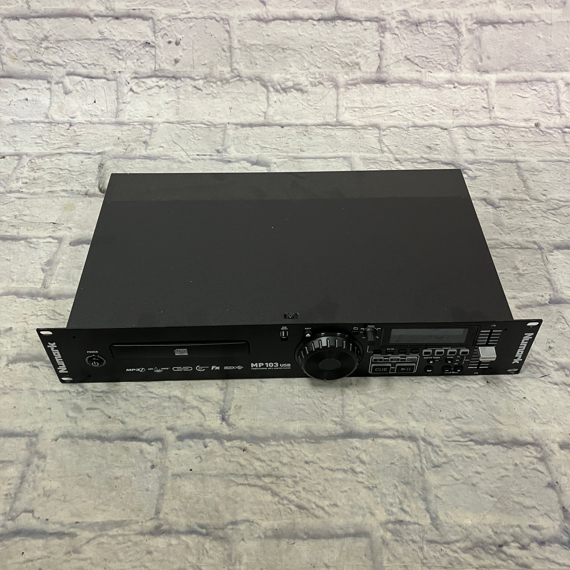 Numark MP103 USB DJ Rack