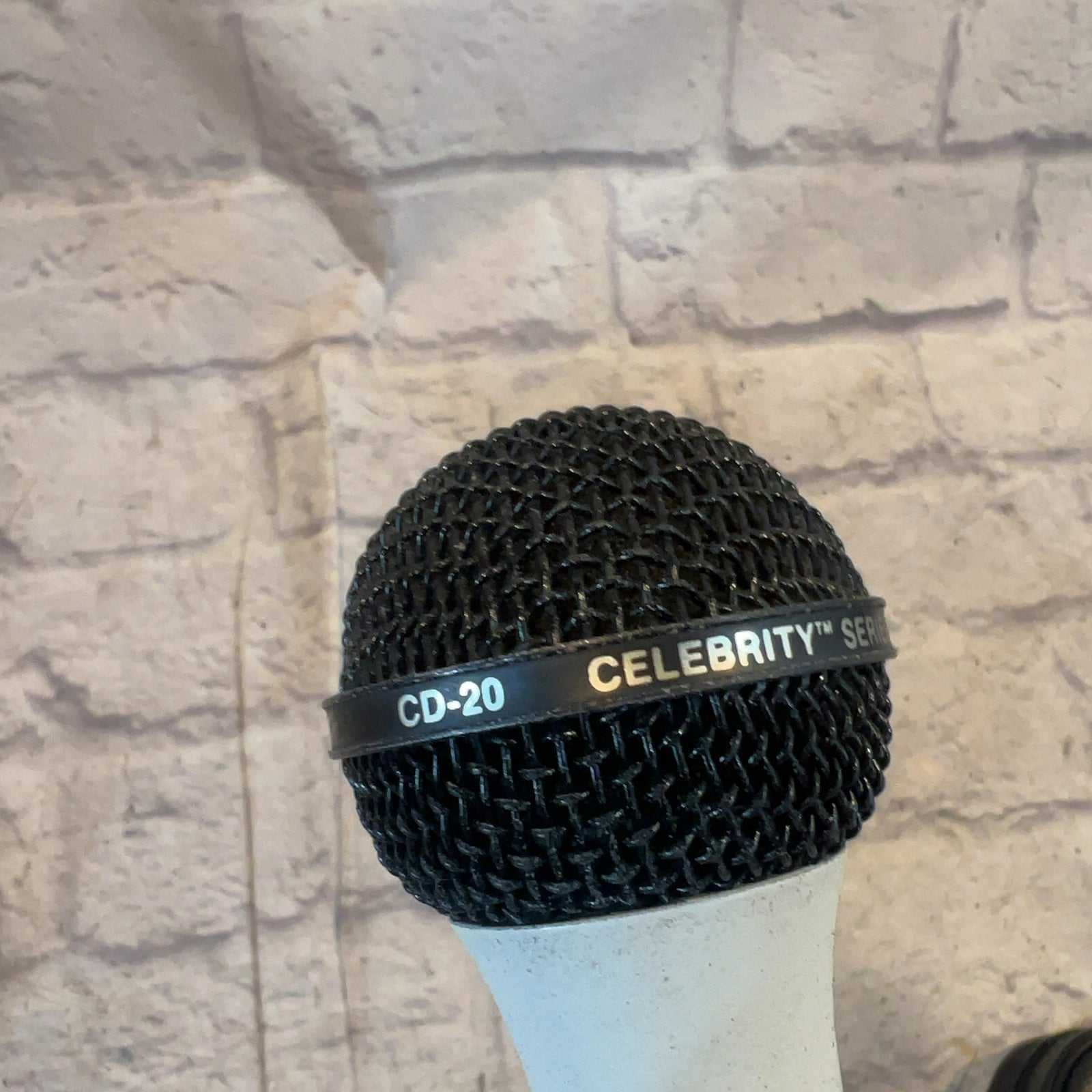 Peavey CD-20 Celebrity Series Dynamic Microphone