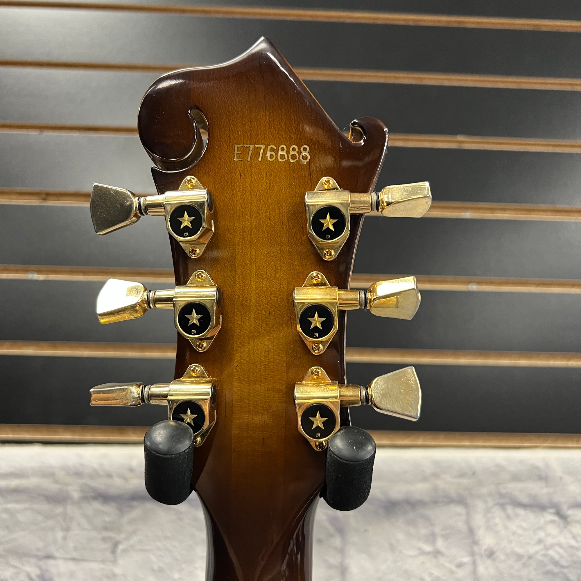 Ibanez Vintage 1977 2405 Artist Custom Agent with OHSC