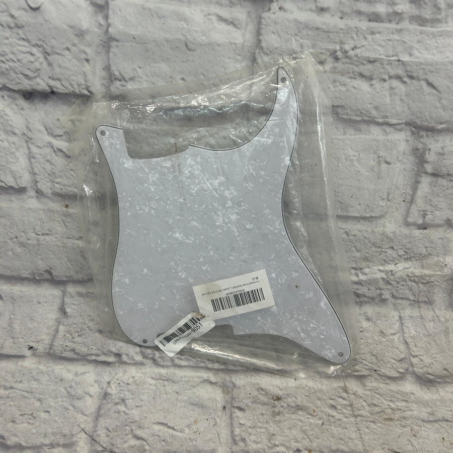 Blank 4 Screw Pickguard for Fender Strat White Pearl