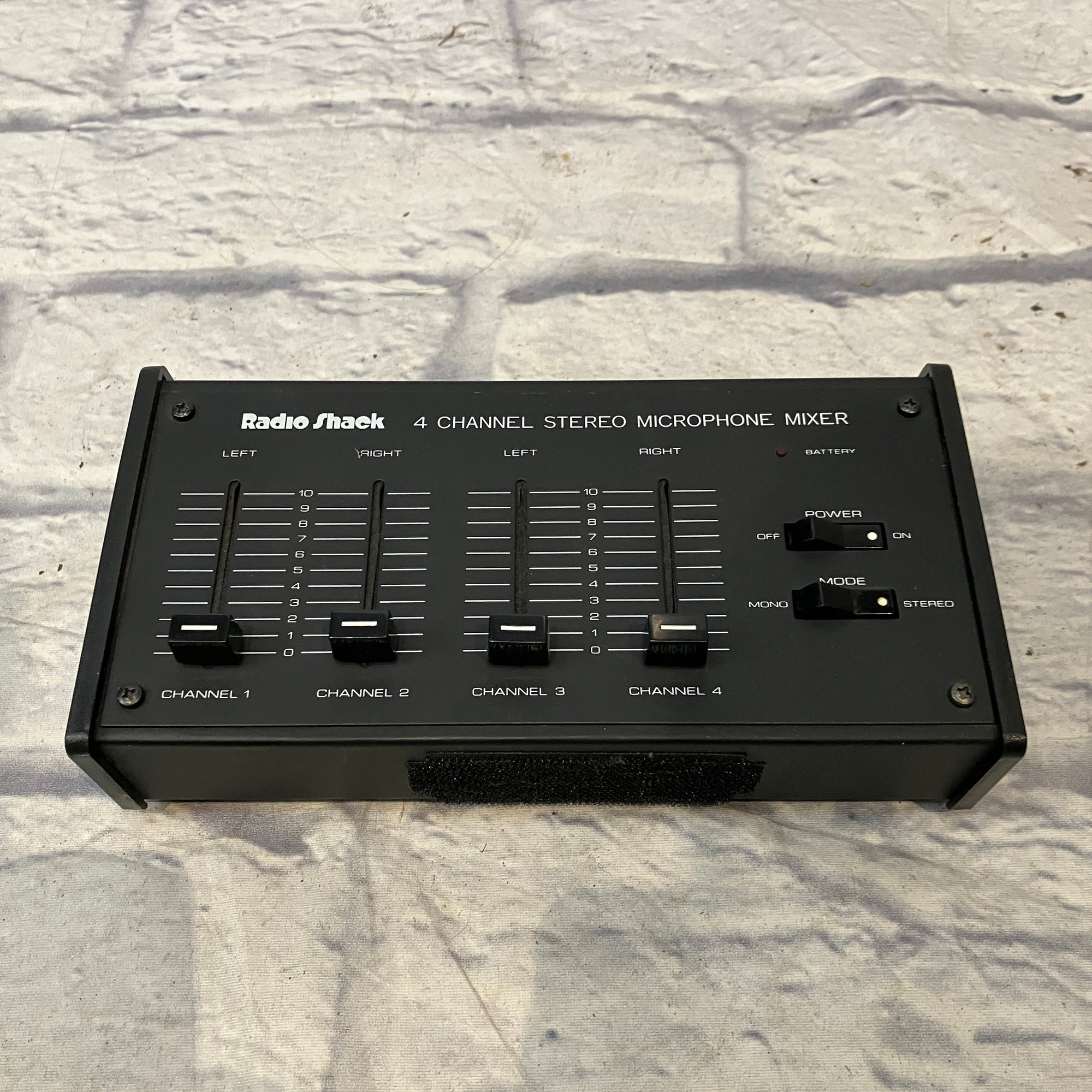 Radio Shack 4 Channel Stereo Microphone Mixer