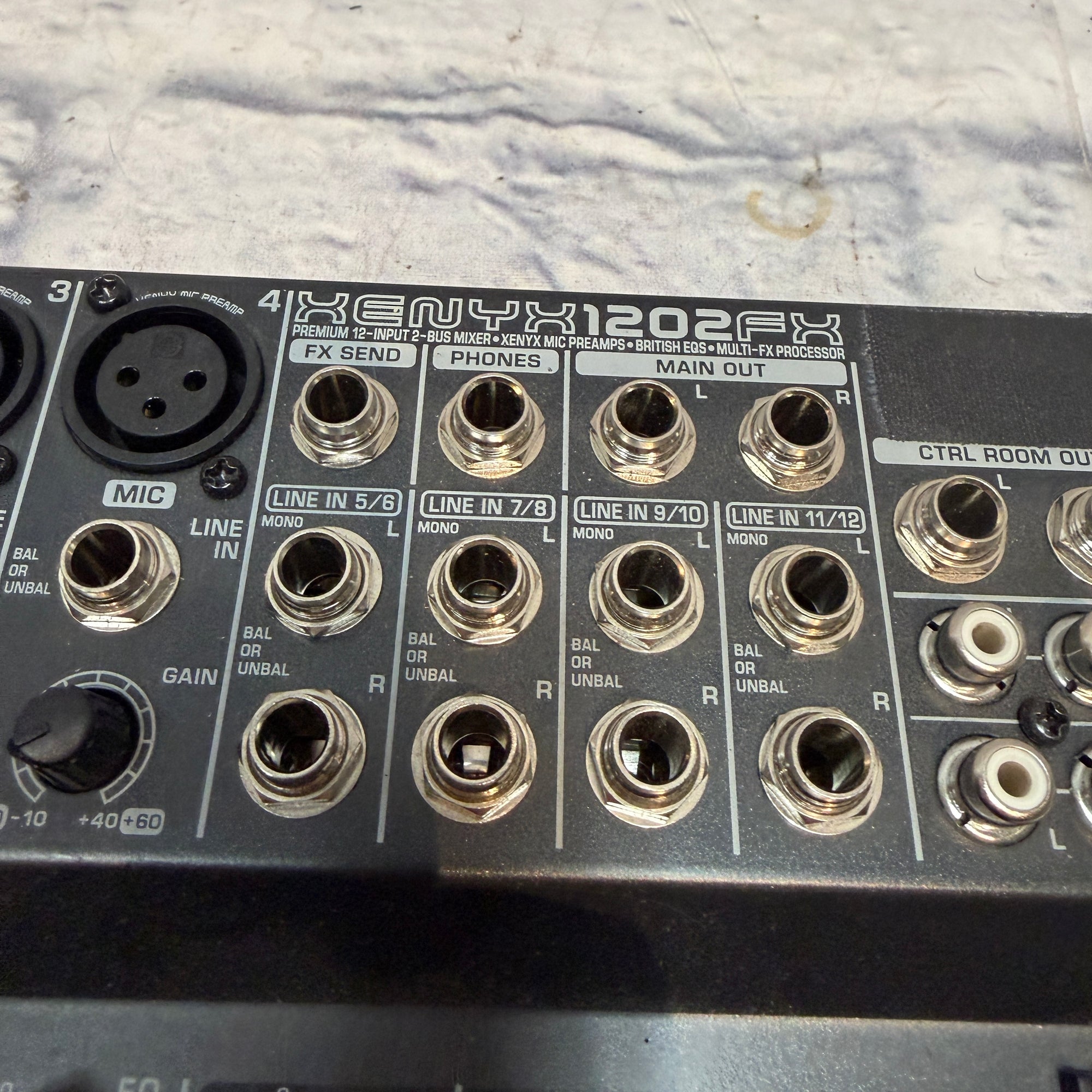 Behringer Xenyx 1202FX 12 Channel Mixer