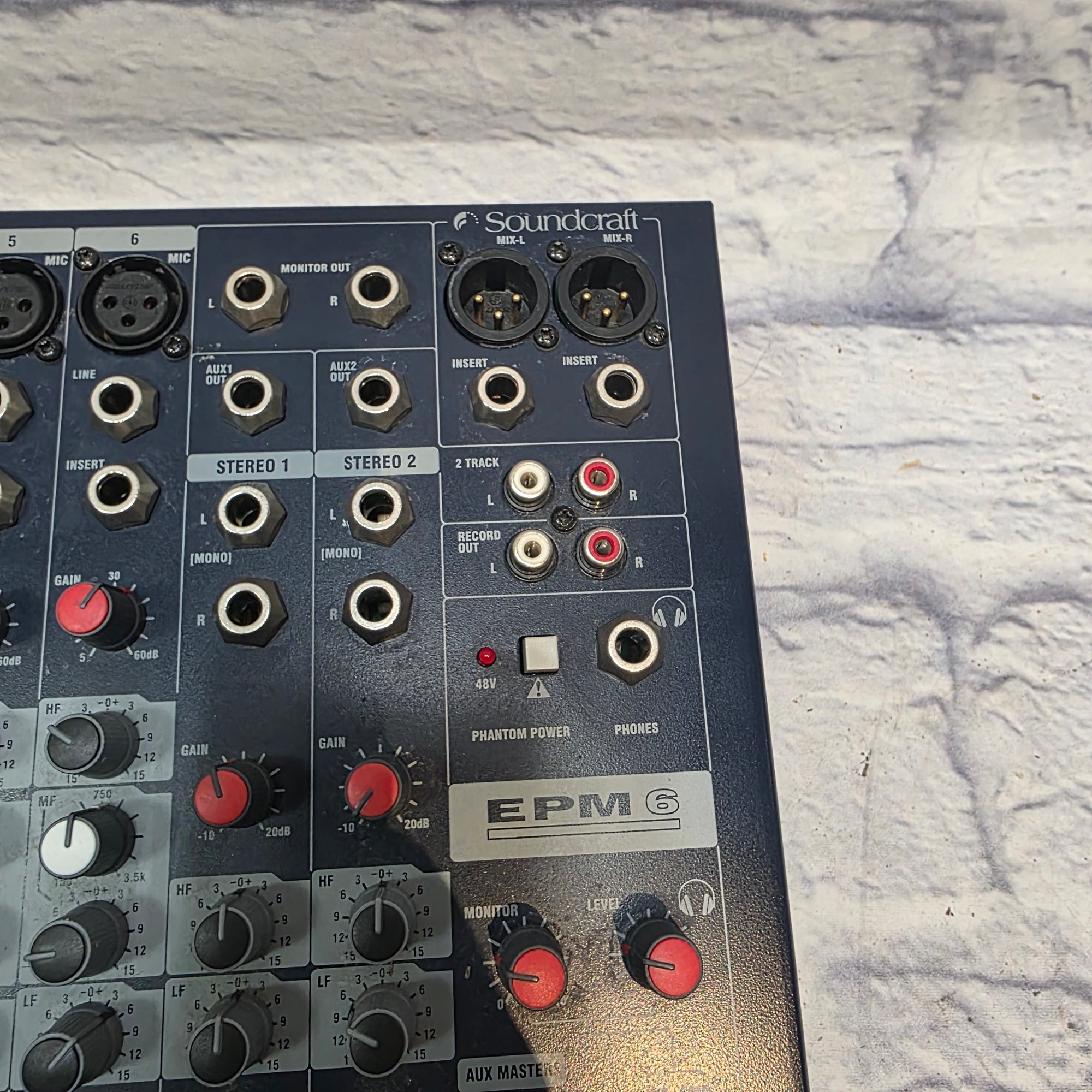 Soundcraft EPM6 Mixer