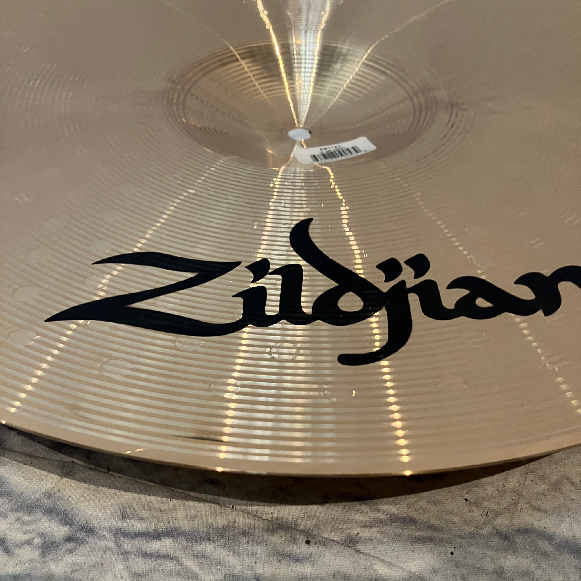 Zildjian ZBT 18" Crash Cymbal