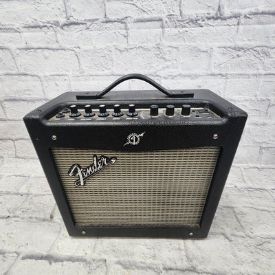 Fender Mustang V. 2 Acoustic Guitar Amp