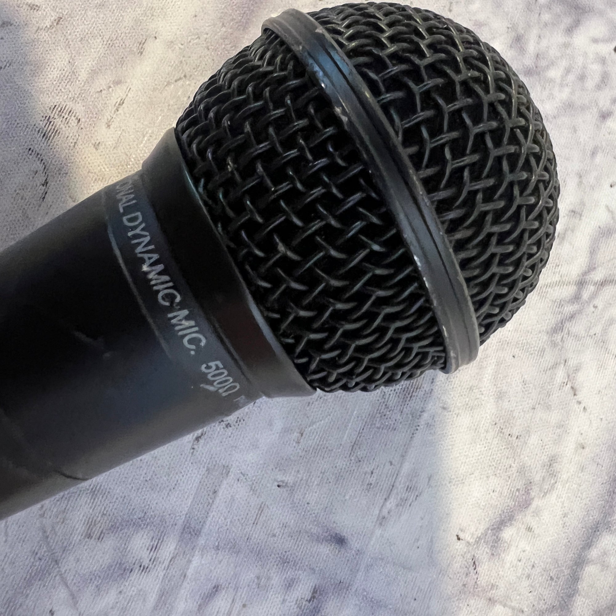 Radio Shack 33-3037 Dynamic Microphone