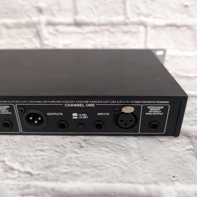 dbx 266xs Dual-Channel Compressor / Gate Rack