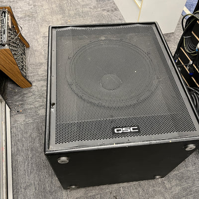 QSC HPR181i Active Subwoofer Pair