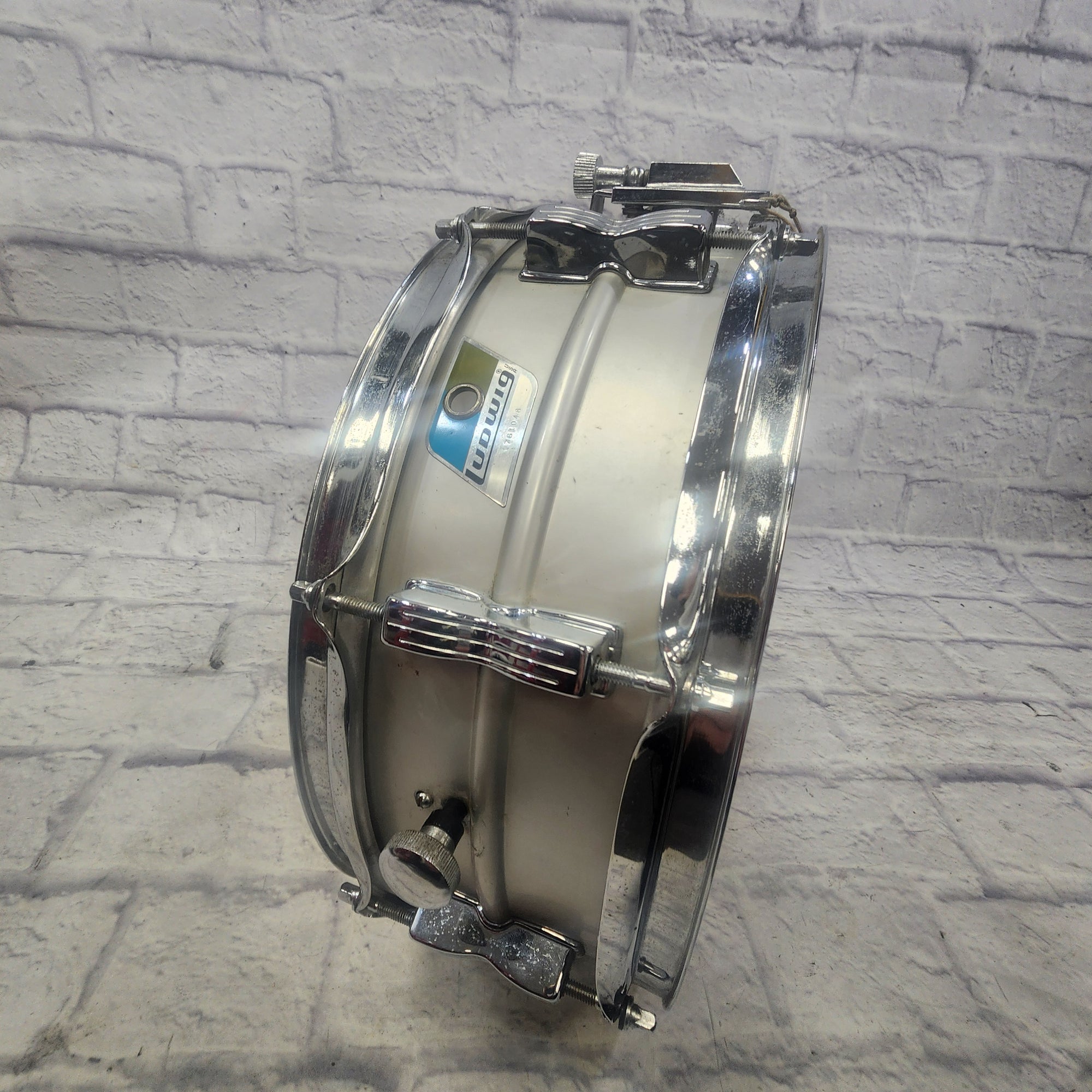 Ludwig Acrolite No 404 5x14" Snare Drum 8 Lug Rounded B/0 Badge w/ Clamshell Case