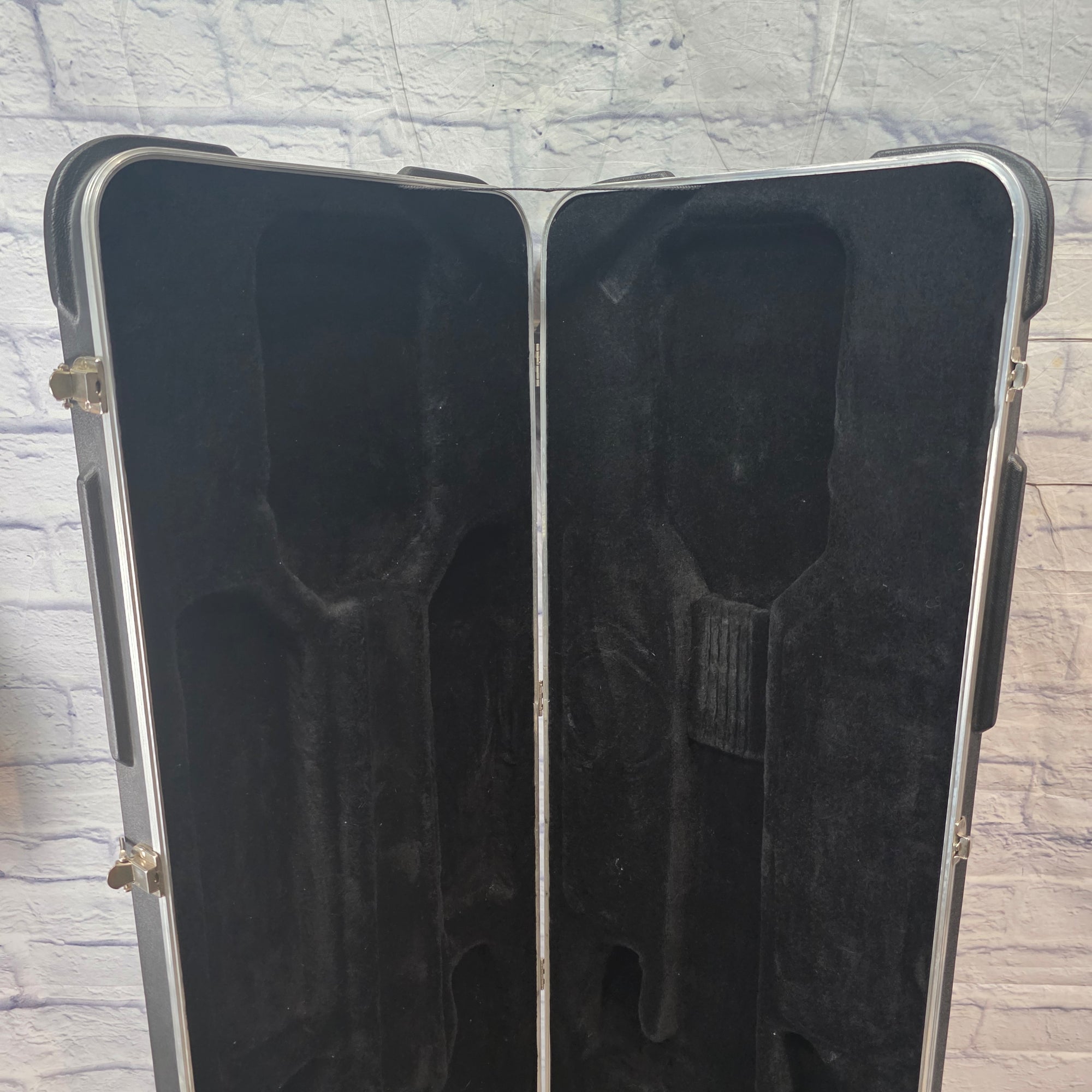 Ernie Ball Music Man Stingray Molded Bass Case