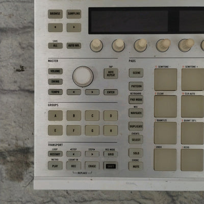 Native Instruments Maschine MK2  White Controller