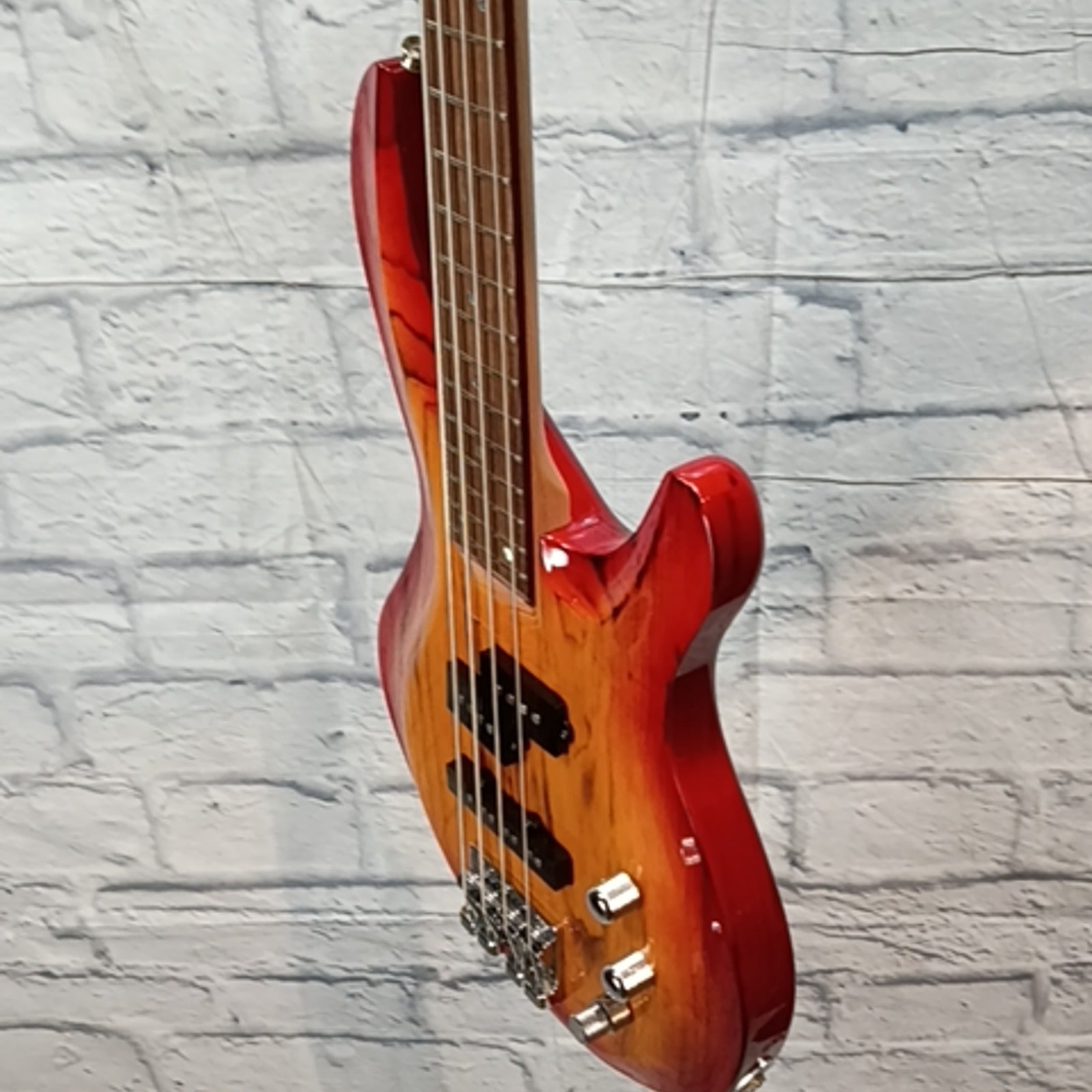 Aria Pro II IGB-LUX Sunburst ( Japanese) 4 String Bass Guitar