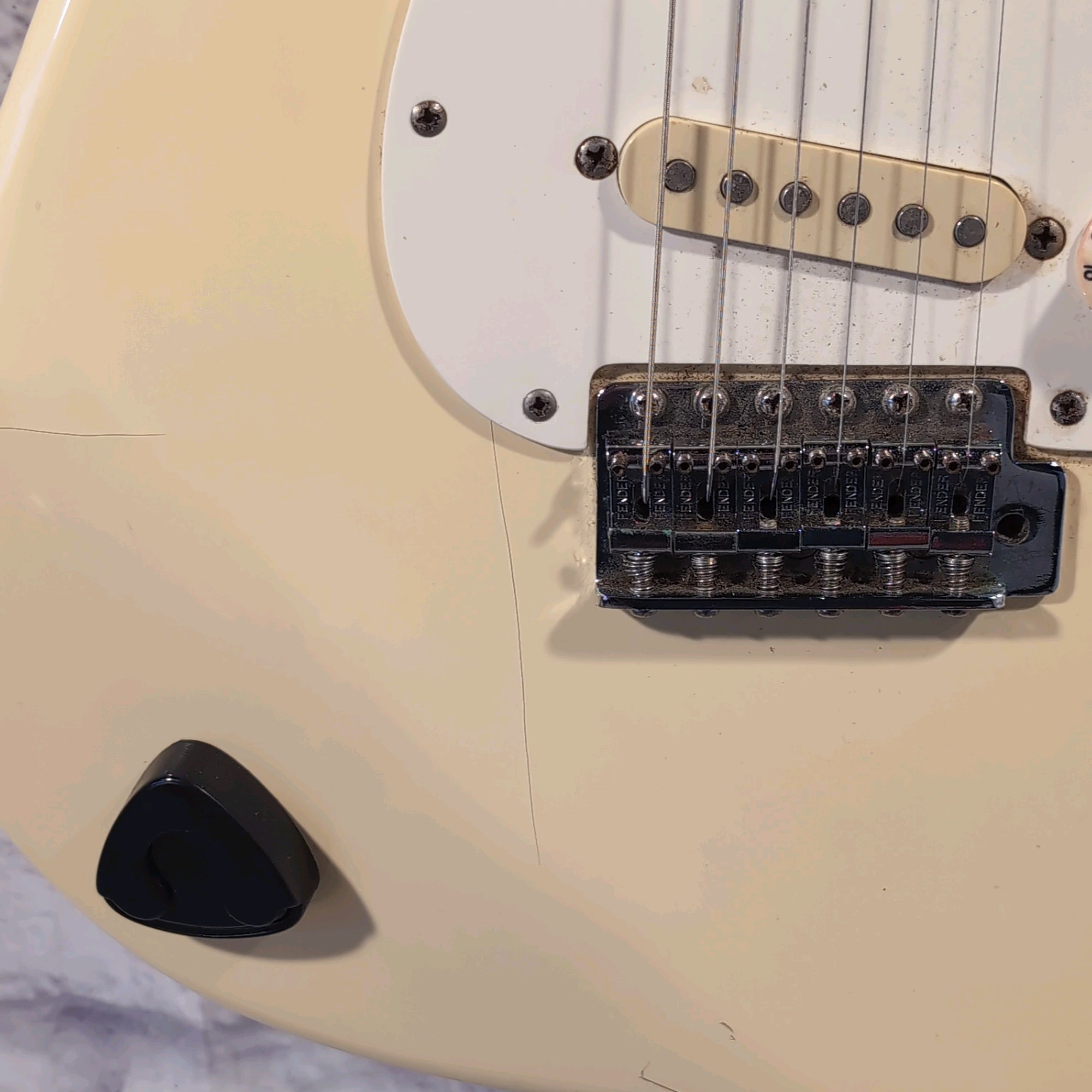 Fender Squier Strat MIK Electric Guitar