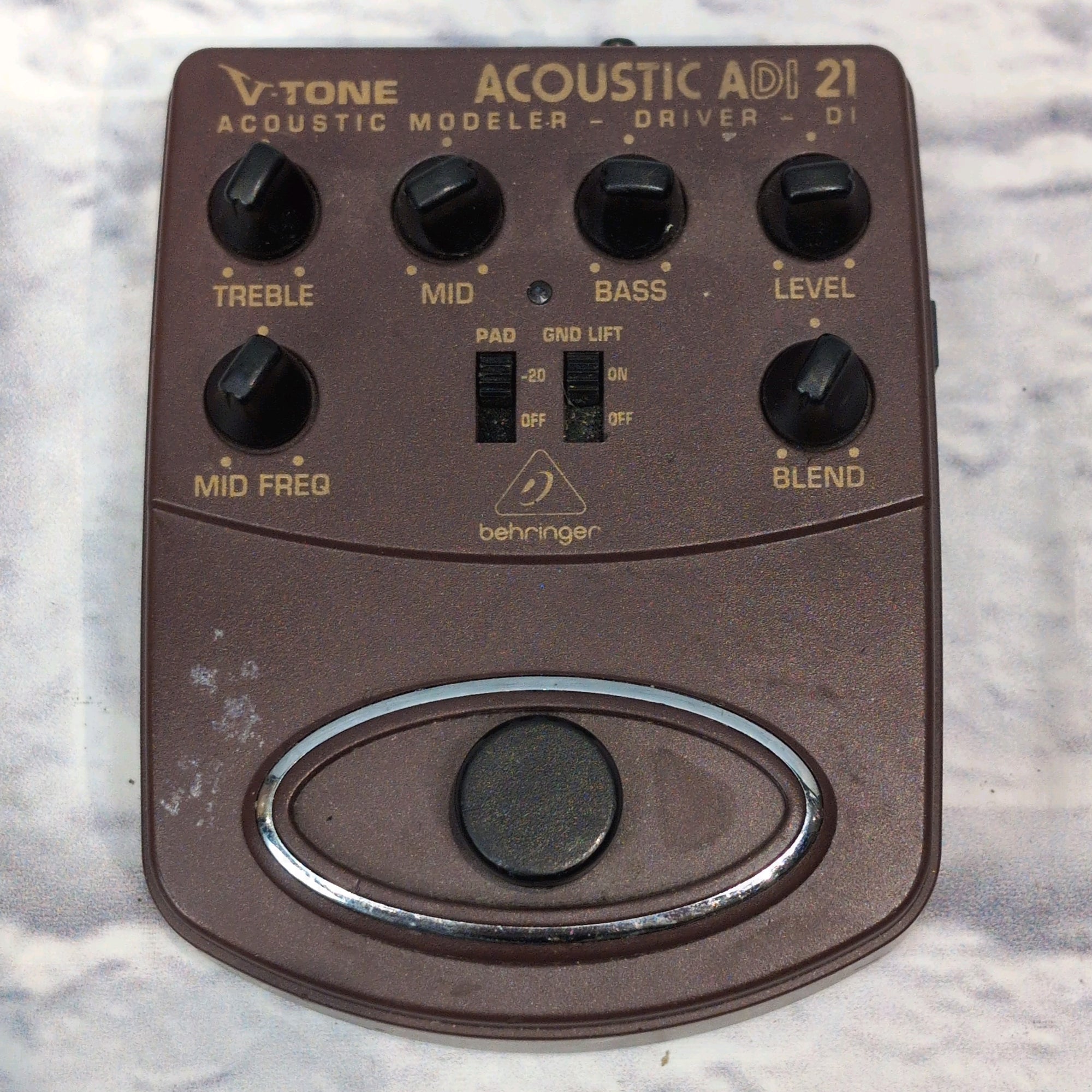 Behringer V-Tone Acoustic ADI21 Acoustic DI Pedal