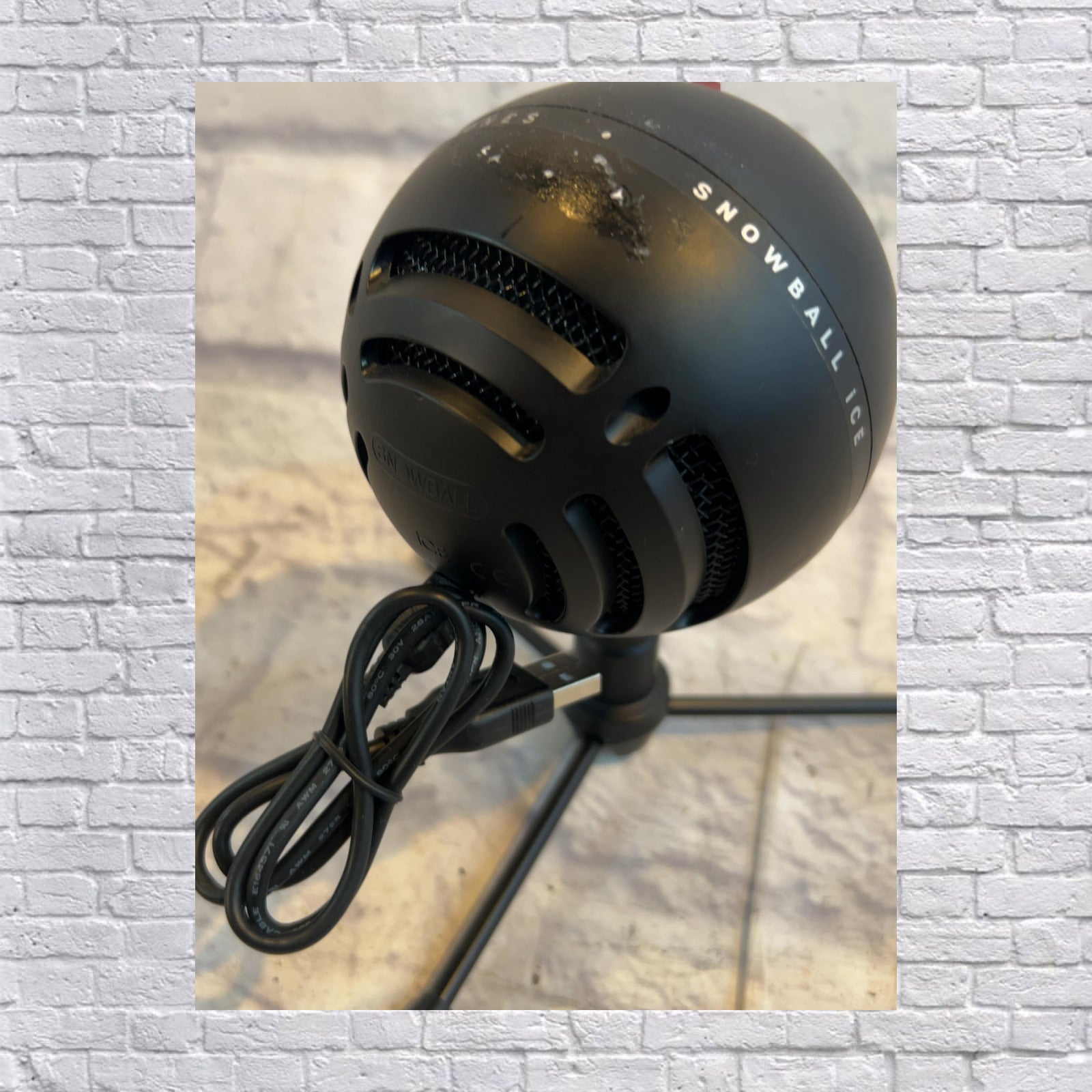 Blue Snowball Ice USB with Small Tripod Stand