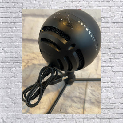 Blue Snowball Ice USB with Small Tripod Stand