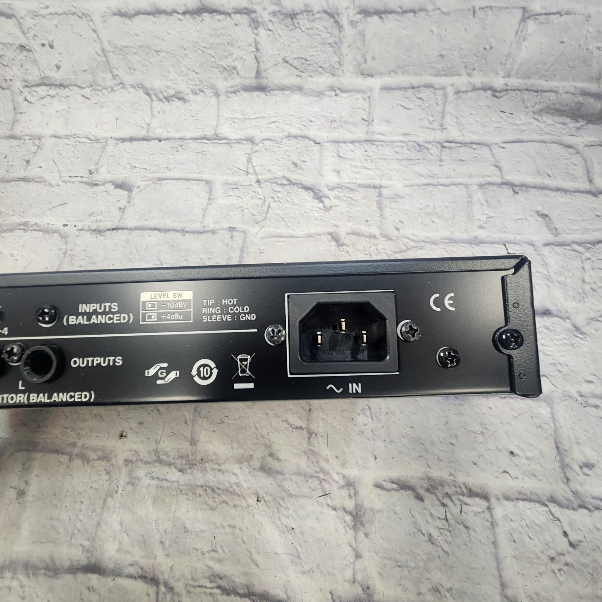 Tascam US1641 Rack Interface