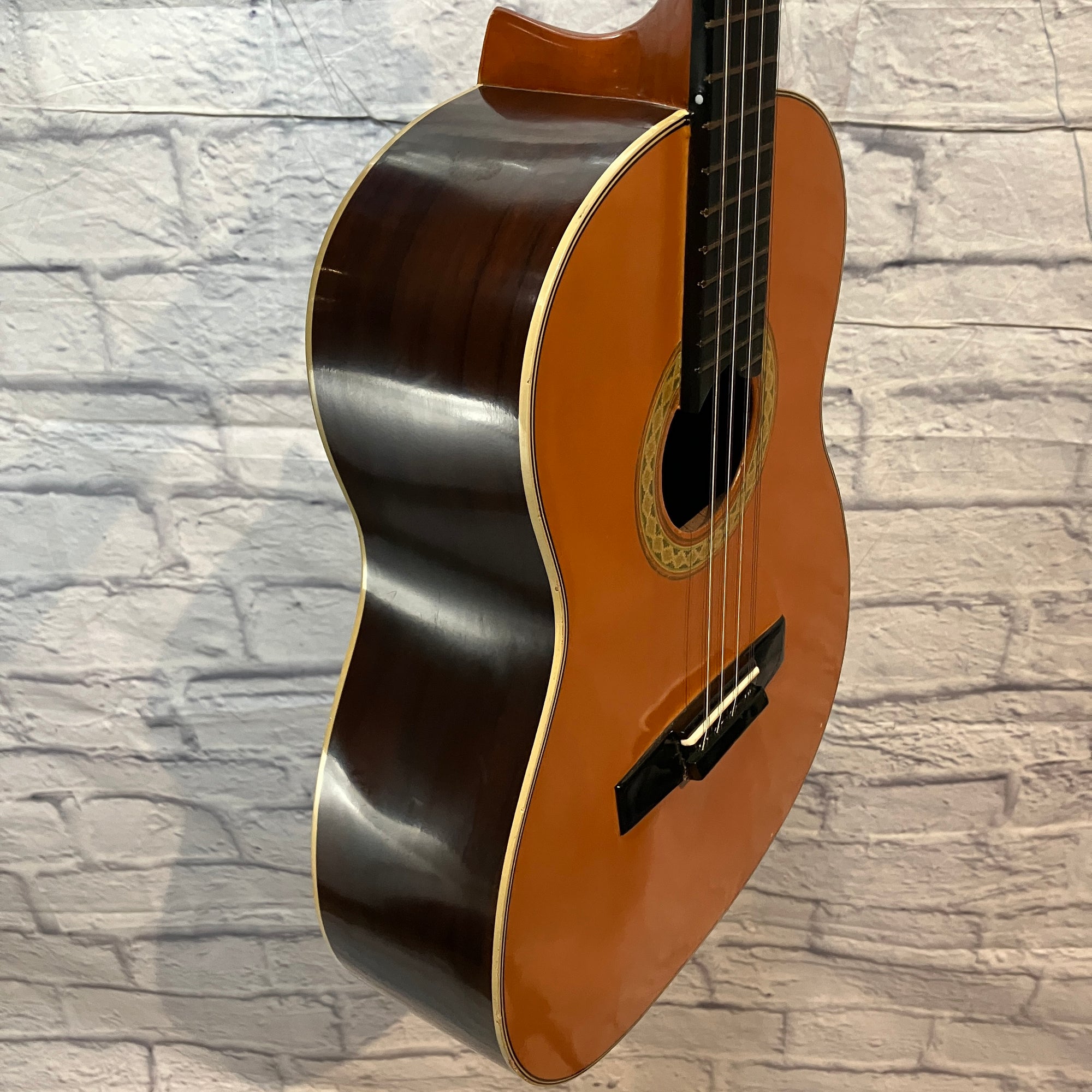 La Colonial Tiple 12 String Short Scale Acoustic