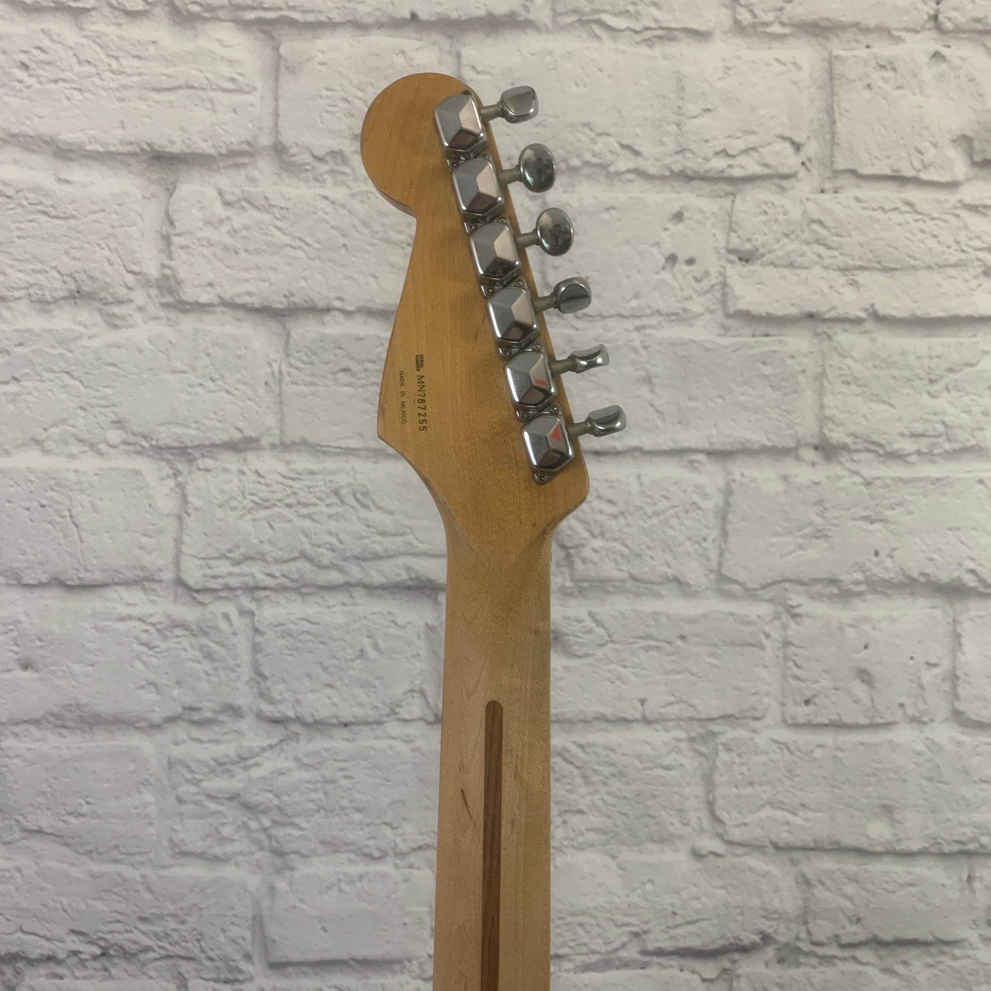 Squire Stratocaster (MIM / Relic)