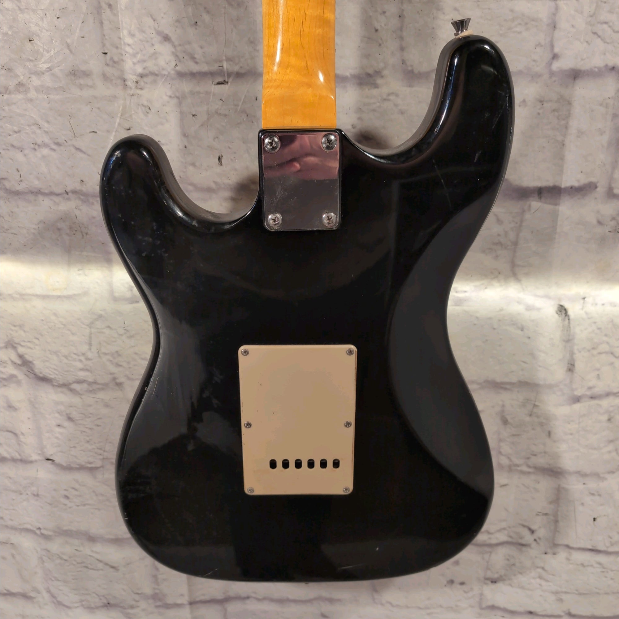 Spectrum Strat Style Electric Guitar Sunburst SHARP FRETS