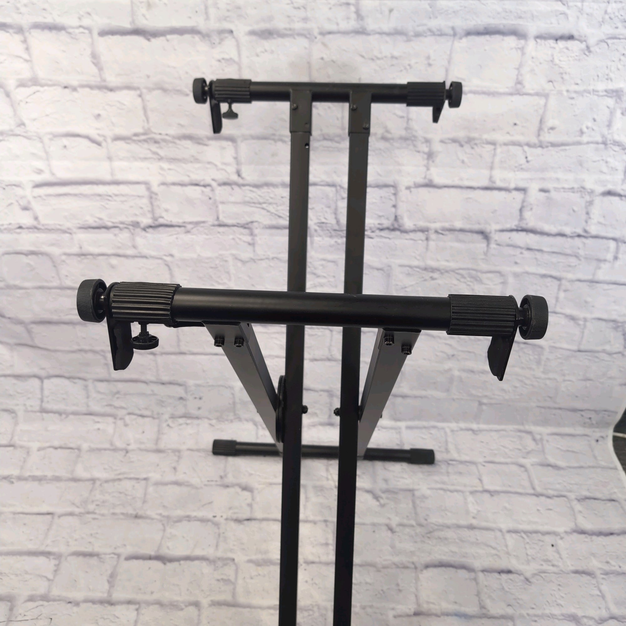 On Stage Stands Heavy Duty X Braced Keyboard Stand
