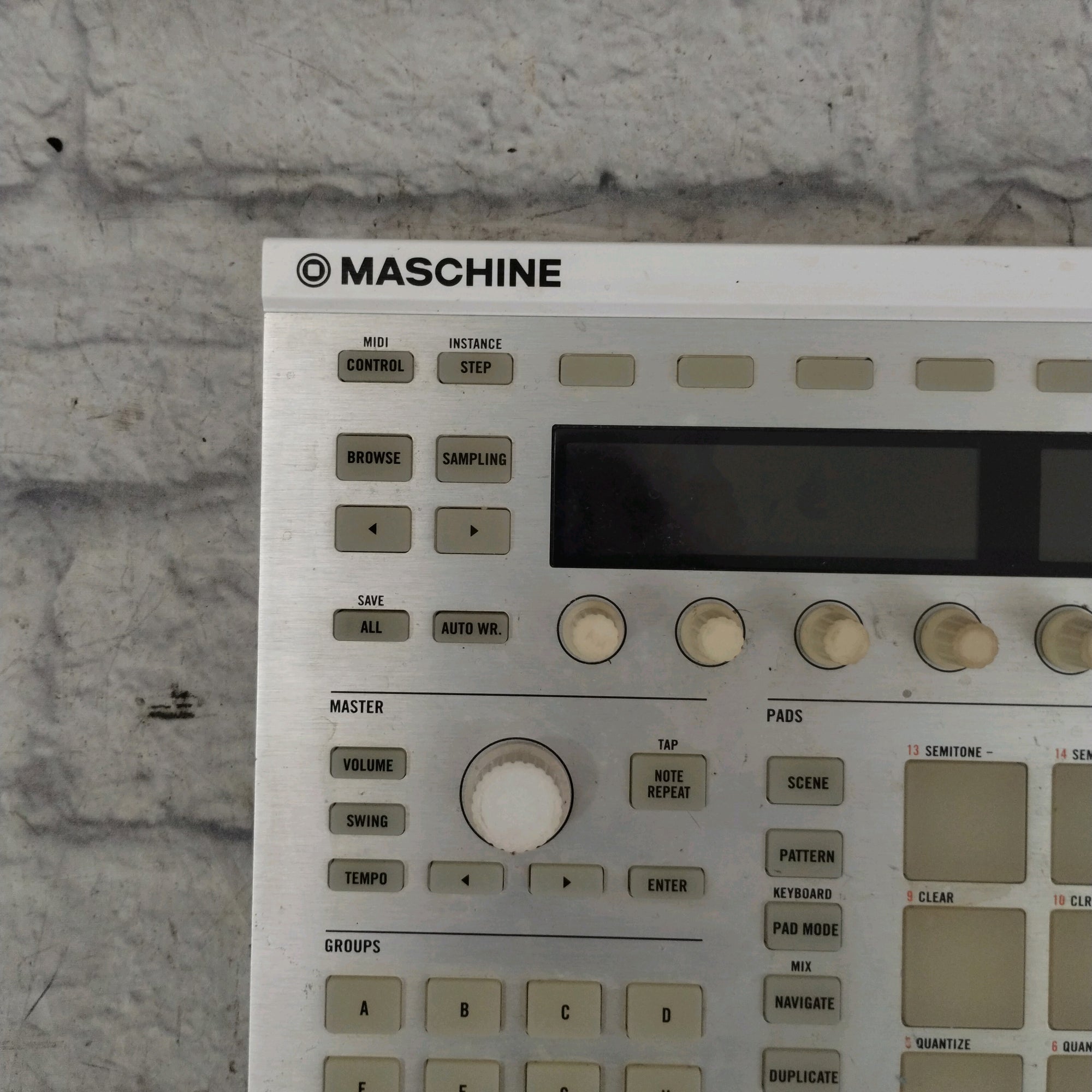 Native Instruments Maschine MK2  White Controller
