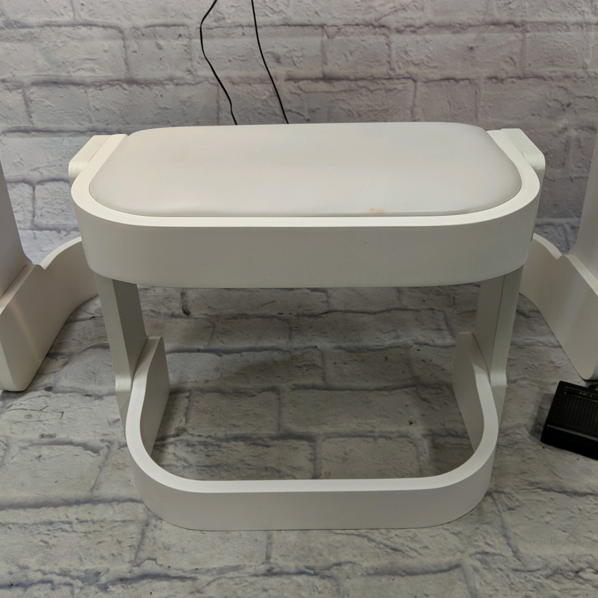 Artesia AC-49 Children's Piano With Bench Electric Piano