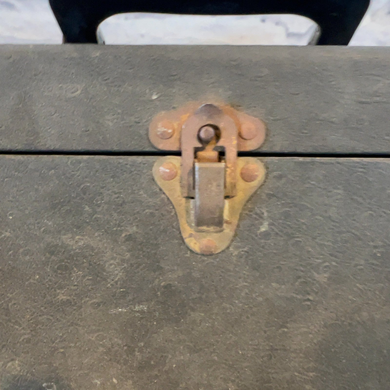 Airline Vintage Amp in Case  Hard Case